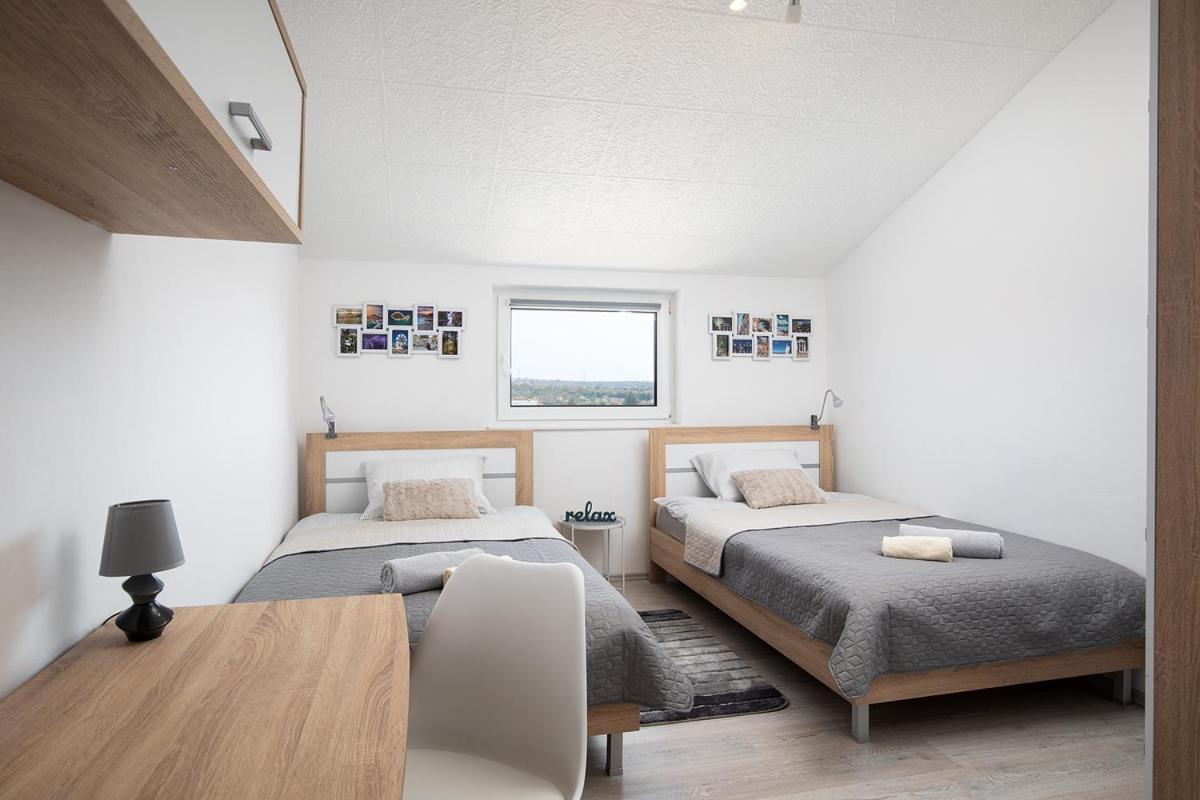 Apartment Aston بولا المظهر الخارجي الصورة