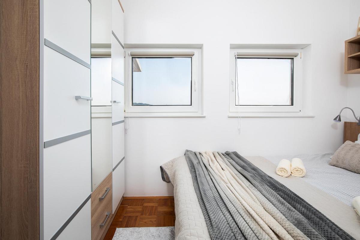 Apartment Aston بولا المظهر الخارجي الصورة