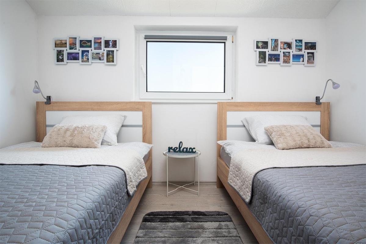 Apartment Aston بولا المظهر الخارجي الصورة